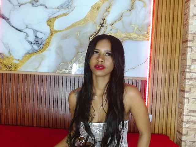 madihlove303av webcam