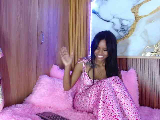 madihlove303av webcam