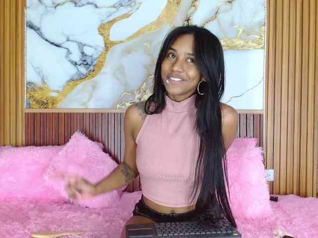 madihlove303av webcam