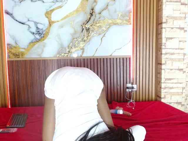 madihlove303av webcam