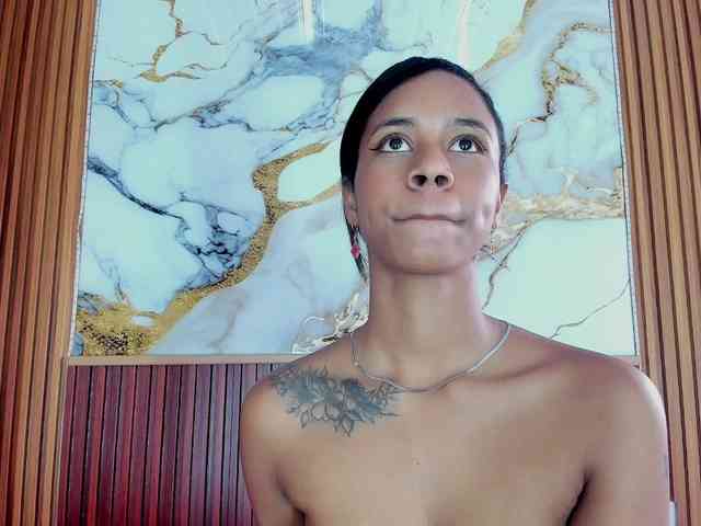 madihlove303av webcam