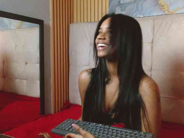 madihlove303av webcam