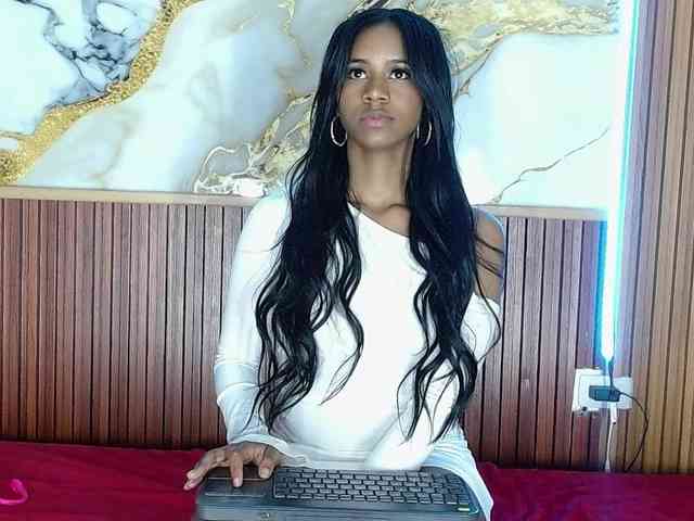 madihlove303av webcam