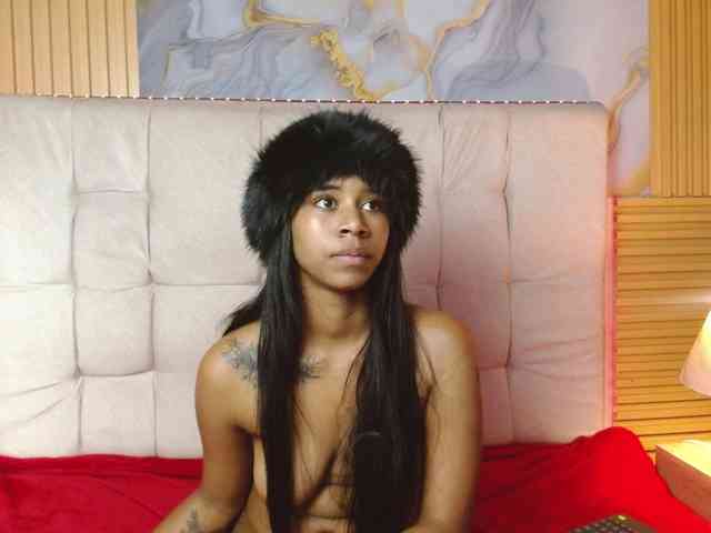 madihlove303av webcam