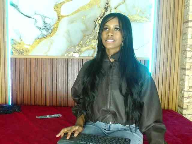 madihlove303av webcam