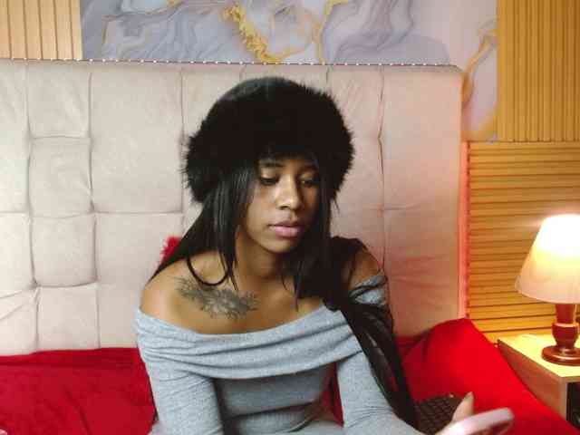 madihlove303av Live Webcam on BongaCams