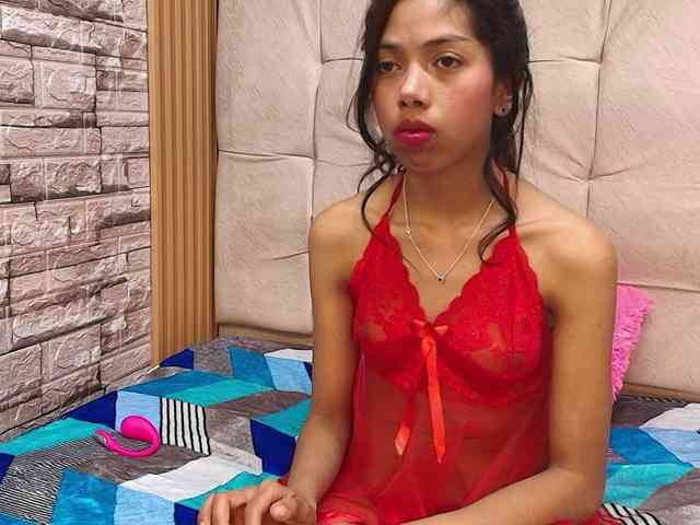 madihlove303av webcam