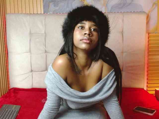 madihlove303av webcam