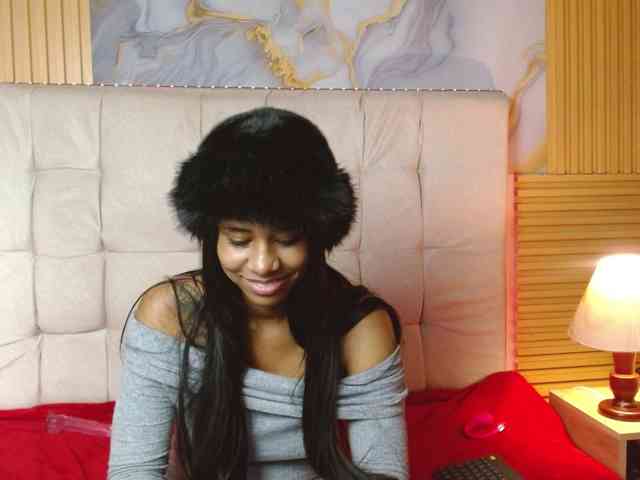 madihlove303av webcam