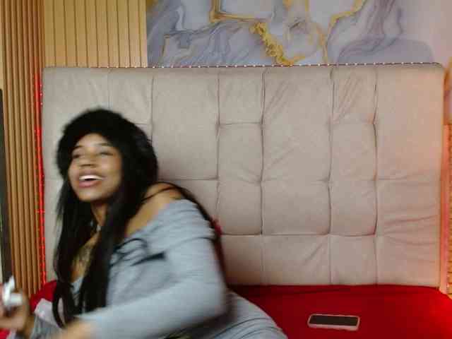 madihlove303av webcam