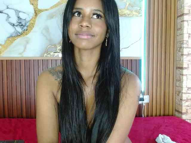 madihlove303av webcam