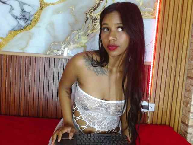 madihlove303av webcam