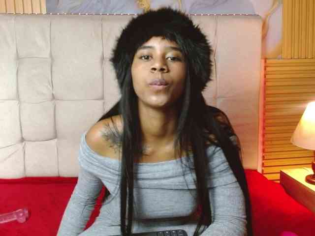 madihlove303av webcam