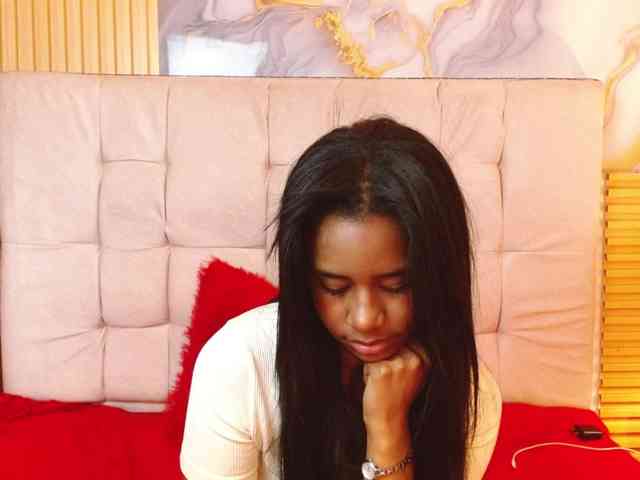 madihlove303av webcam