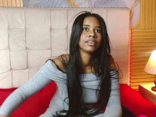 madihlove303av webcam