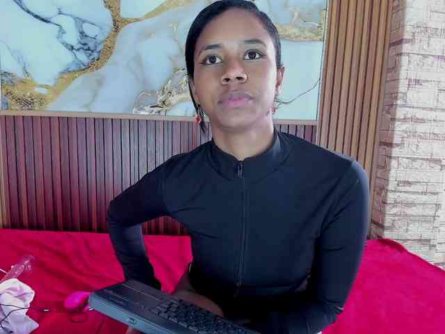 madihlove303av webcam