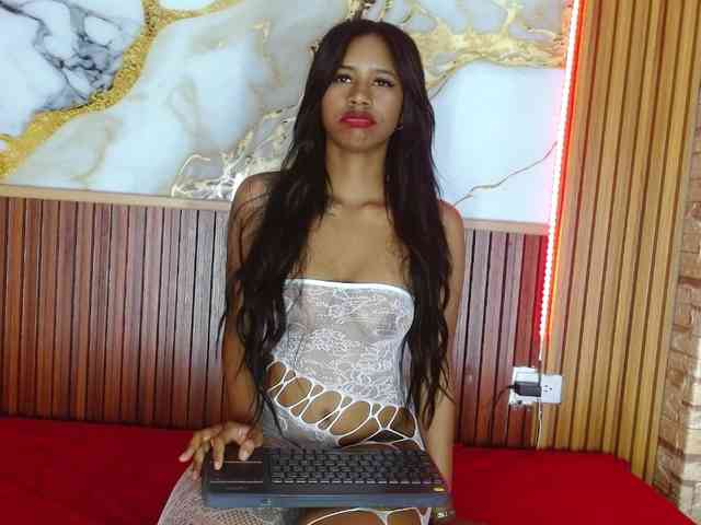 madihlove303av webcam