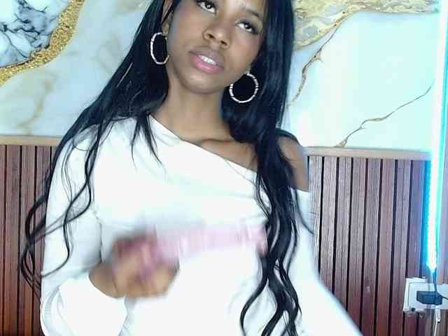 madihlove303av webcam