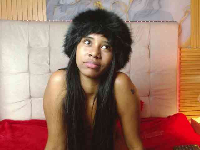 madihlove303av Live Webcam on BongaCams