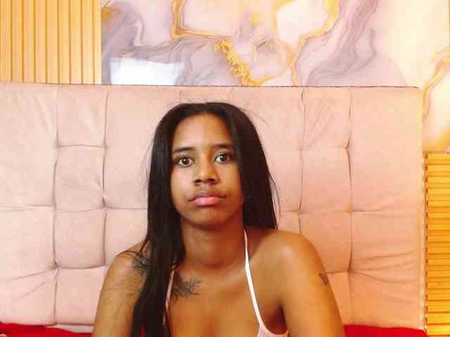 madihlove303av webcam