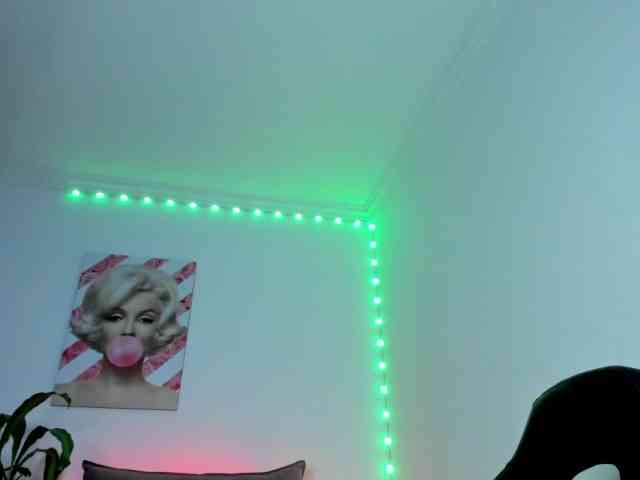 rouse-red webcam