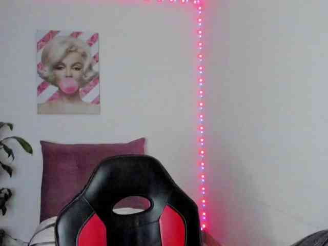 rouse-red webcam