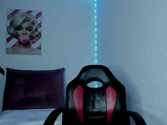 rouse-red webcam