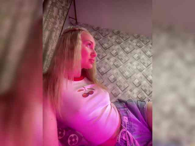 MimiMary webcam