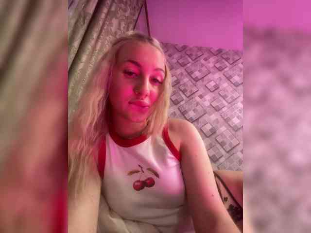 MimiMary webcam