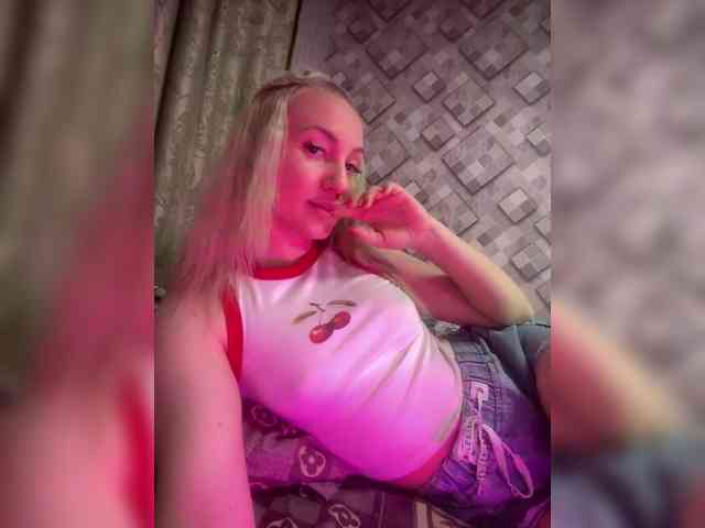 MimiMary webcam