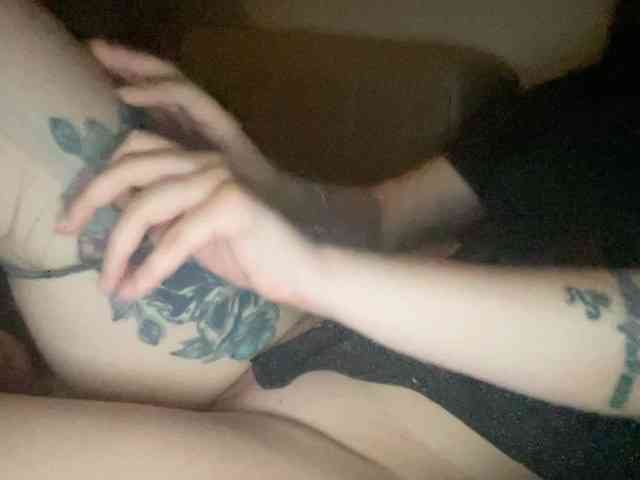 real webcam show Hellokitys
