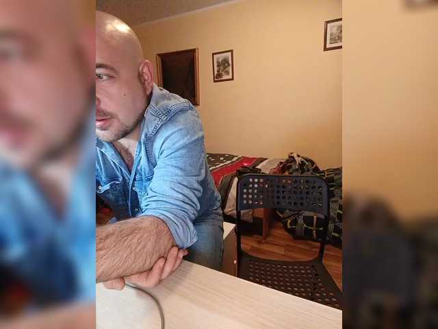 WerewolfAlfa Live Cam on BongaCams and RICams