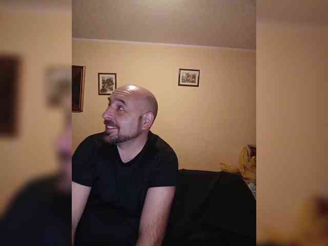 WikiBitch webcam