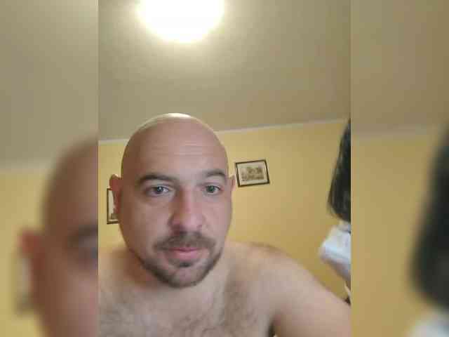 WikiBitch webcam