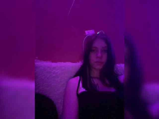Kiss-of-Life1's webcam live show