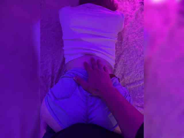 online web cam porn Kiss-of-Life1