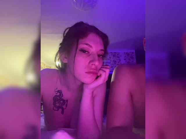 free nude videochat Kiss-of-Life1