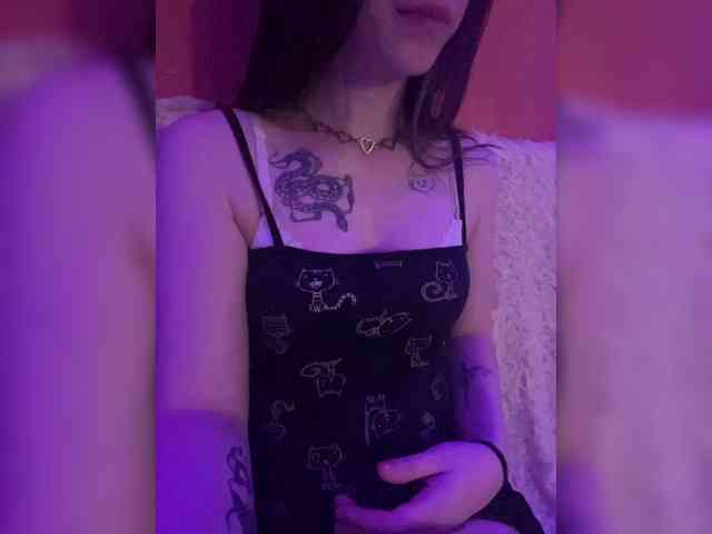 live chat free Kiss-of-Life1