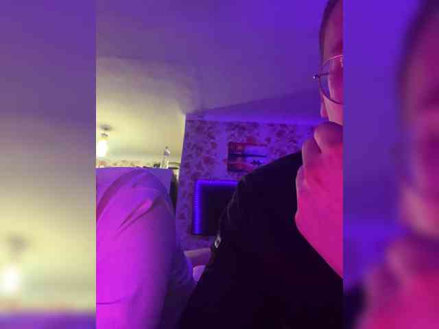 live porn web cam Kiss-of-Life1