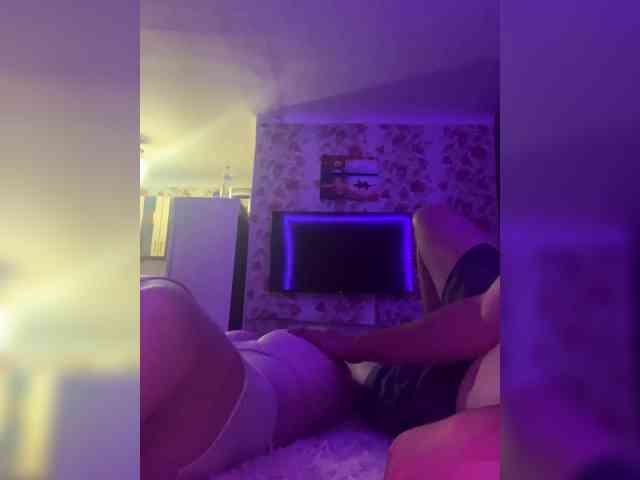 cam online Kiss-of-Life1