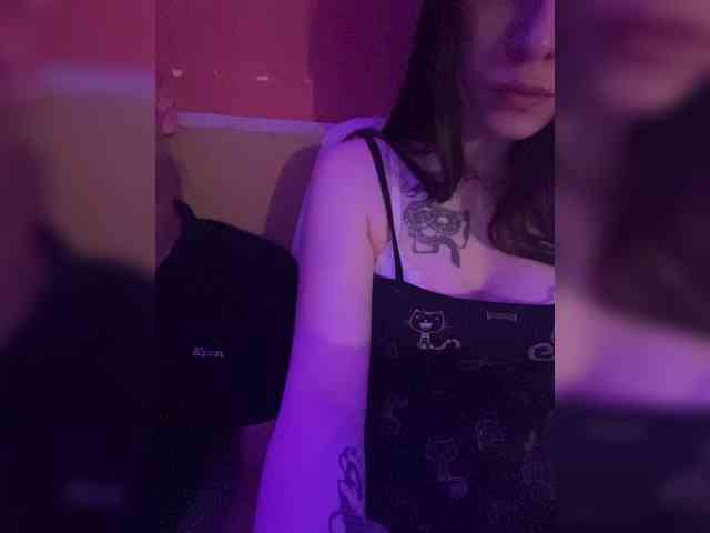 camsex online Kiss-of-Life1