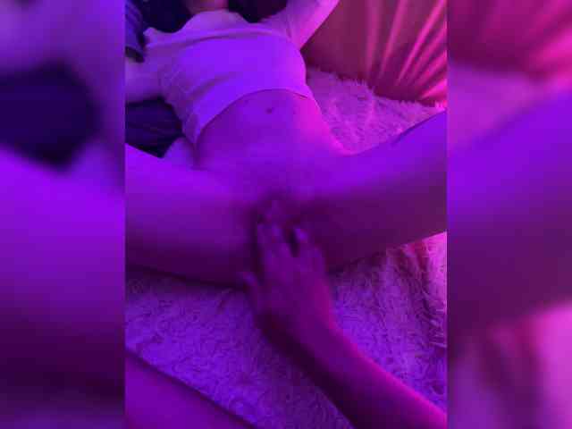 online web cam porn Kiss-of-Life1