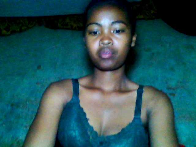 Allycha1's BongaCams show and profile