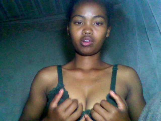 Allycha1's BongaCams show and profile