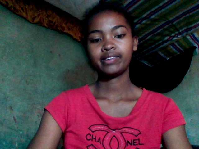 Allycha1's BongaCams show and profile