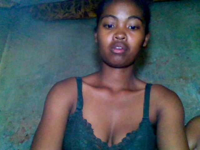 Allycha1's BongaCams show and profile