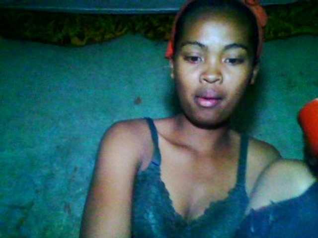 Allycha1's BongaCams show and profile