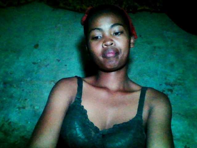 Allycha1's BongaCams show and profile