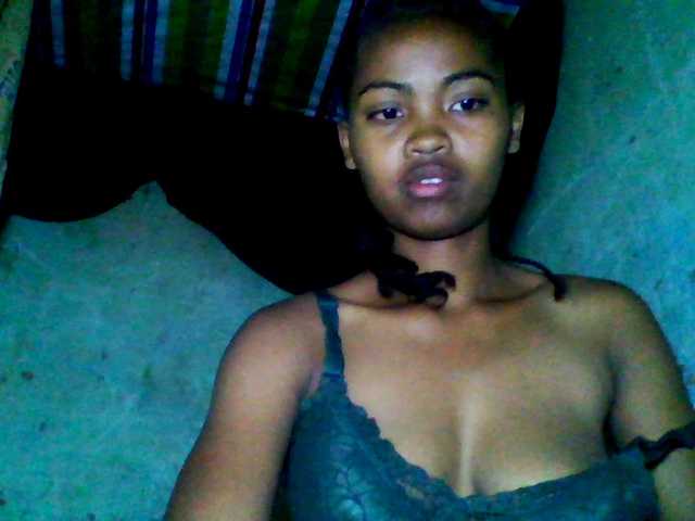 Allycha1's BongaCams show and profile