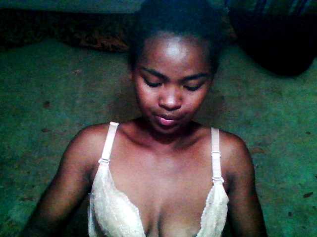 Allycha1's BongaCams show and profile